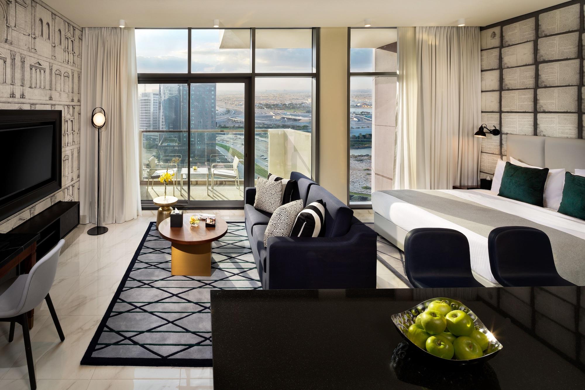 Millennium Atria Business Bay Aparthotel Dubai Ngoại thất bức ảnh A suite at the hotel